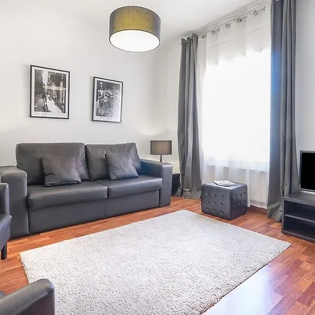 Apartment Friendly Living Comfort